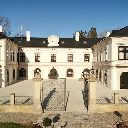 Zamek Wichterle - A Pivni Lazne 4*
