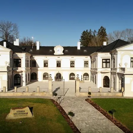Zamek Wichterle - A Pivni Lazne Otel
