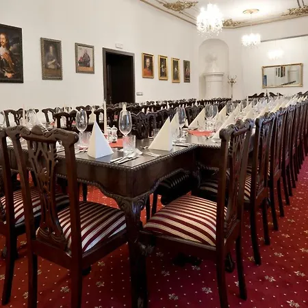 Zamek Wichterle - A Pivni Lazne Hotel 4*