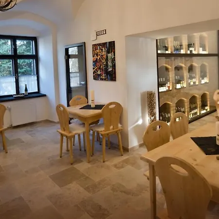 Zamek Wichterle - A Pivni Lazne Hotel 4*