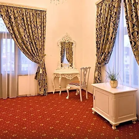 Zamek Wichterle - A Pivni Lazne ホテル 4*