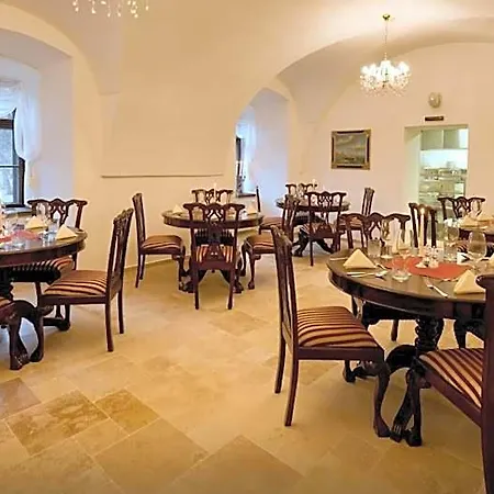 Zamek Wichterle - A Pivni Lazne Hotel