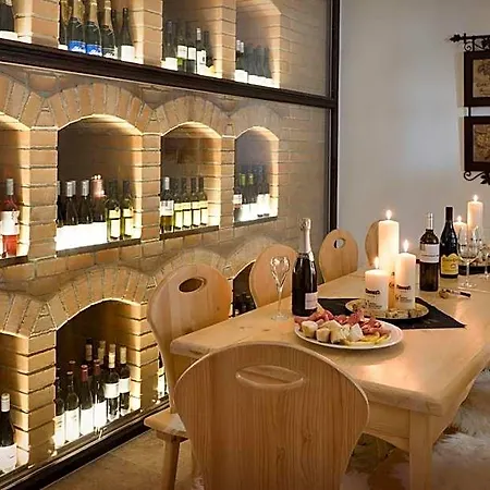 Hotel Zamek Wichterle - A Pivni Lazne 4*